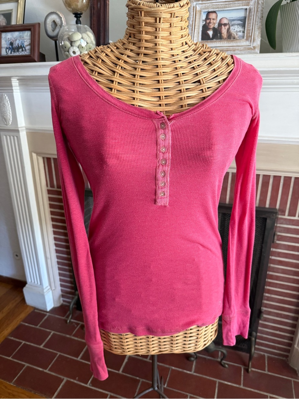 Y2K pink Abercrombie & fitch ribbed long sleeve Henley top Large